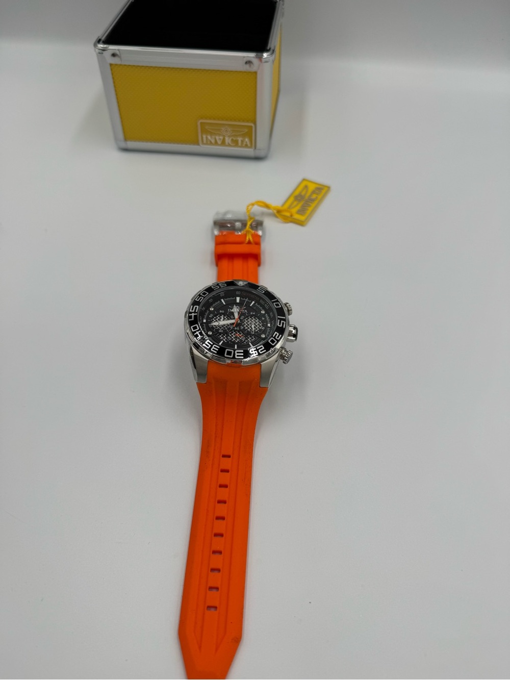 Invicta Speedway SCUBA Typhoon Men's Watch - 50mm. Orange - Picture 7 of 17